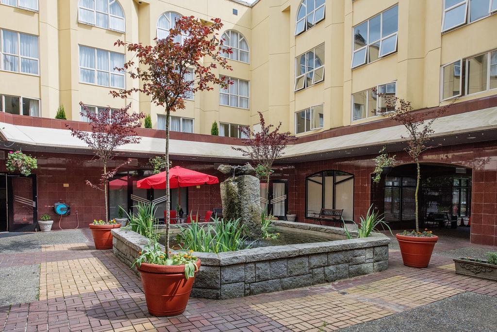 Harrison Lake Hotel แฮร์ริสันฮอตสปริงส์ ภายนอก รูปภาพ