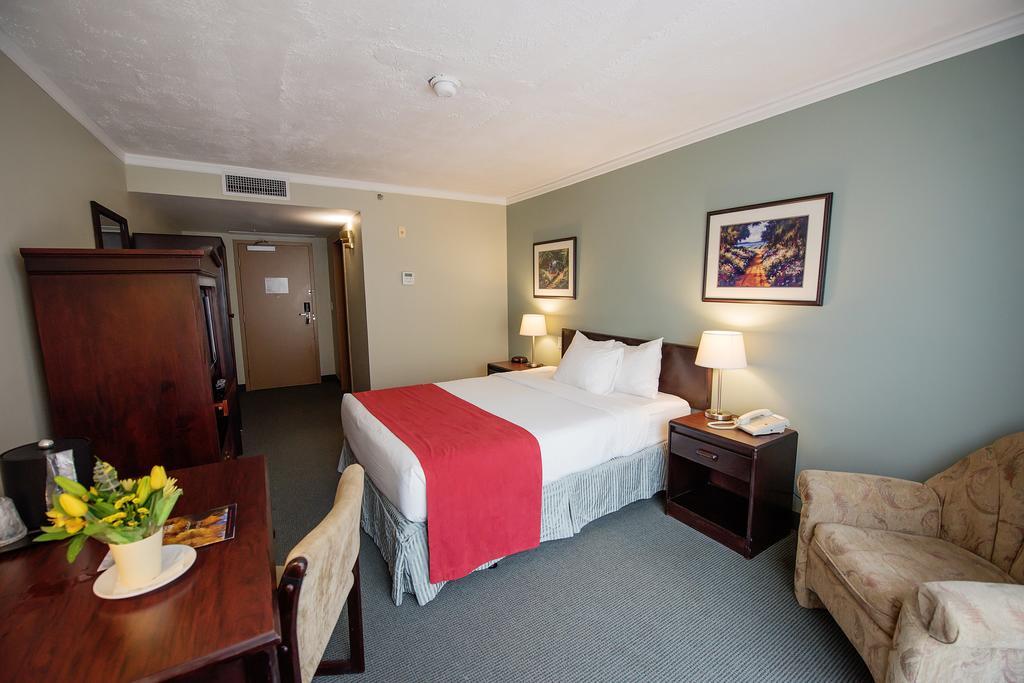Harrison Lake Hotel แฮร์ริสันฮอตสปริงส์ ภายนอก รูปภาพ