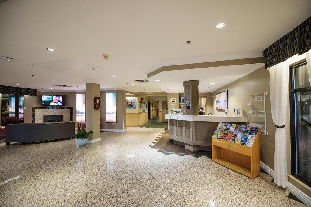 Harrison Lake Hotel แฮร์ริสันฮอตสปริงส์ ภายนอก รูปภาพ