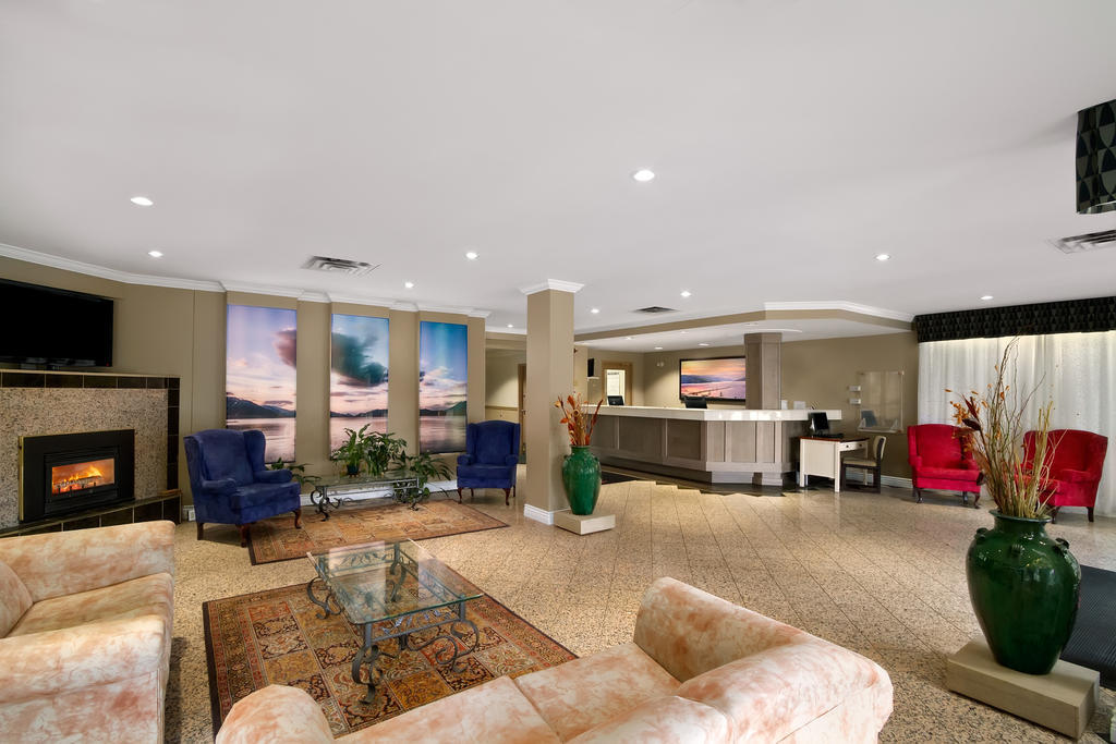 Harrison Lake Hotel แฮร์ริสันฮอตสปริงส์ ภายนอก รูปภาพ