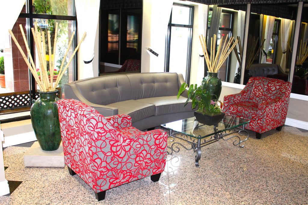 Harrison Lake Hotel แฮร์ริสันฮอตสปริงส์ ภายนอก รูปภาพ